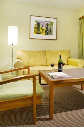 Canberra  Australia discount booking.com