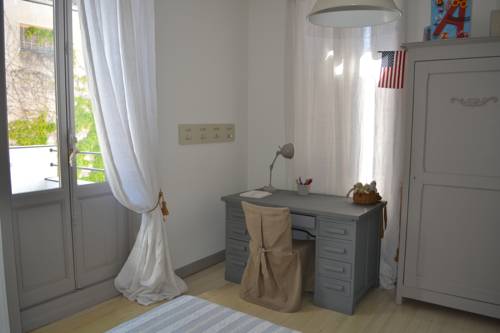 Pouilly-sous-Charlieu France discount booking.com