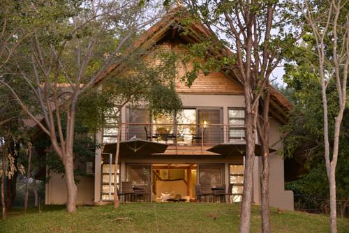 Victoria Falls Zimbabwe discount booking.com