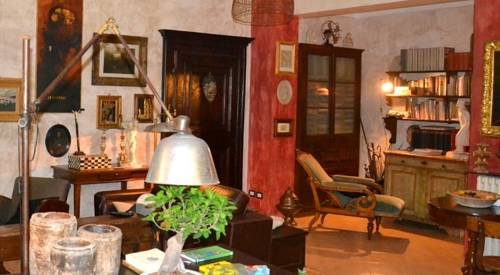 Loro Piceno Italia Reservas Promo Descuentos booking.com