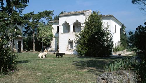 Tocco da Casauria Italy discount booking.com