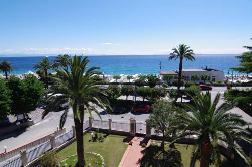 Noli Italia Reservas Promo Descuentos booking.com