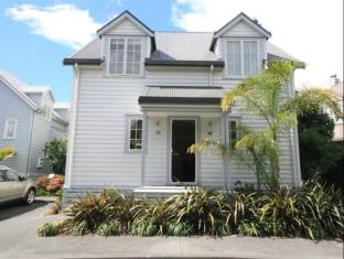 Bay of Islands New Zealand discount agoda.com