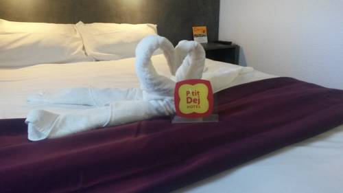 Champforgeuil France discount booking.com