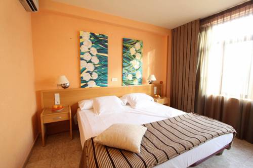 Utebo España Reservas Promo Descuentos booking.com