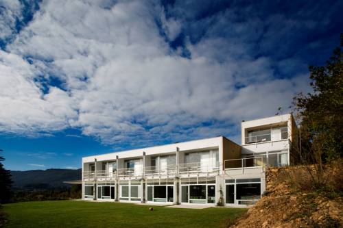 Condomiña Spain discount booking.com