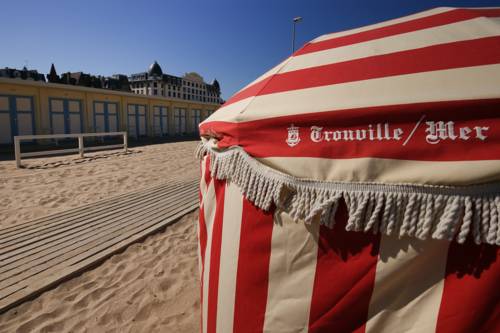 Trouville sur Mer France discount booking.com