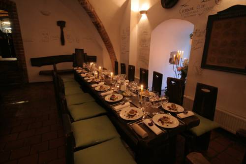 Reszel Polonia Reservas Promo Descuentos booking.com