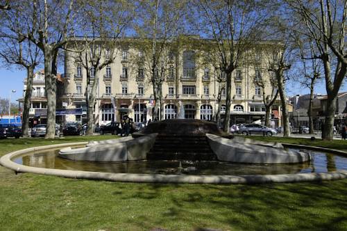 Carcassonne France discount booking.com