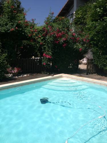 Saint-Sever Francia Reservas Promo Descuentos booking.com