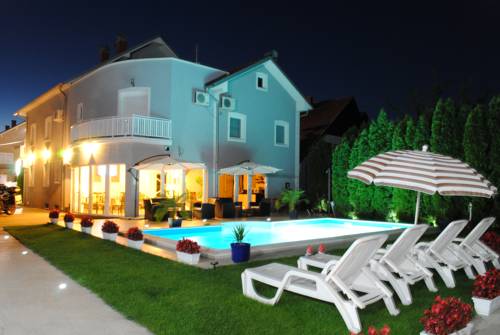 Negociando Serbia Reservas Promo Descuentos booking.com