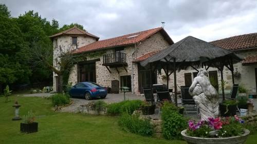 Montrollet France discount booking.com