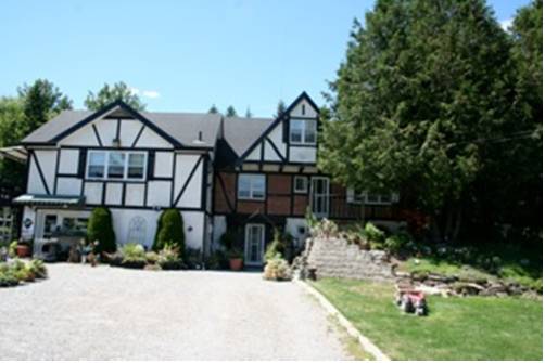 Peterborough (Ontario) Canada discount booking.com