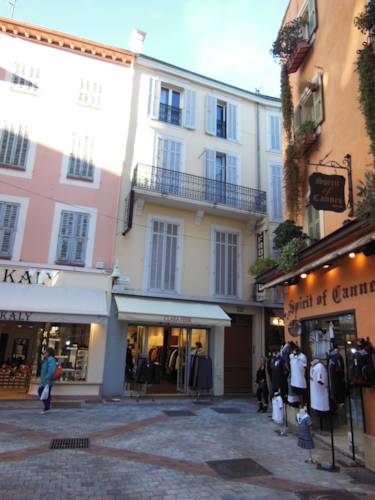 Cannes France discount booking.com