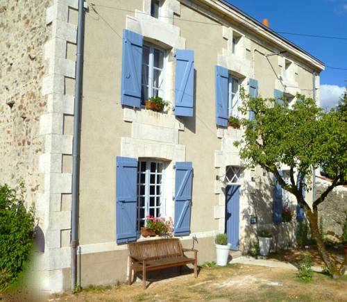 Le Dorat France discount booking.com