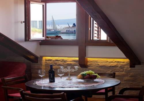 División Croacia Reservas Promo Descuentos booking.com