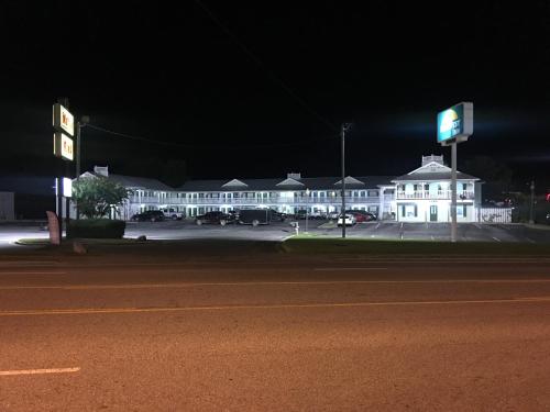 Chatsworth (GA) United States discount agoda.com