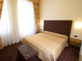 Milan Italy discount agoda.com
