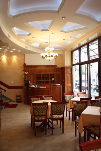 Negociando Serbia Reservas Promo Descuentos booking.com