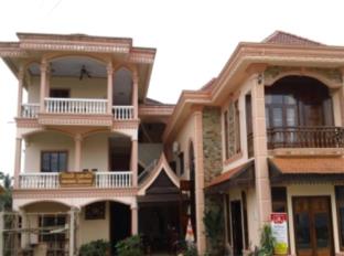 Vang Vieng Laos discount agoda.com