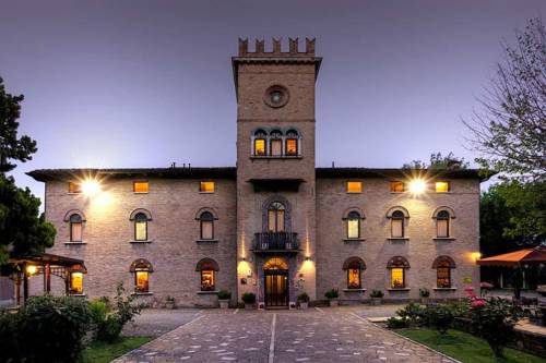 Modena Italy discount booking.com