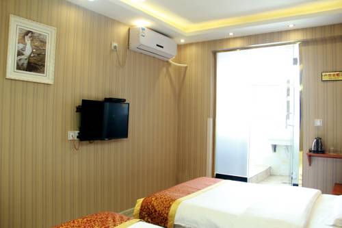 Bazhong China discount booking.com