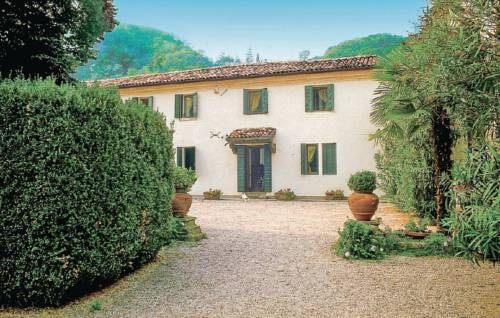 Luvigliano T. PD Italy discount booking.com