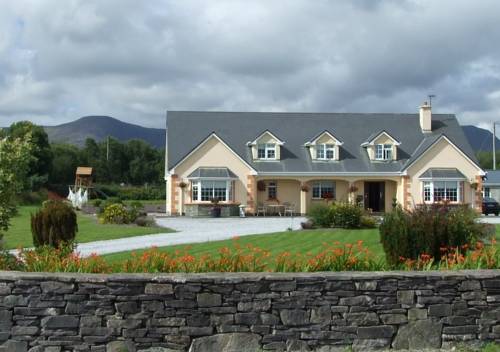 Sneem Ireland discount booking.com