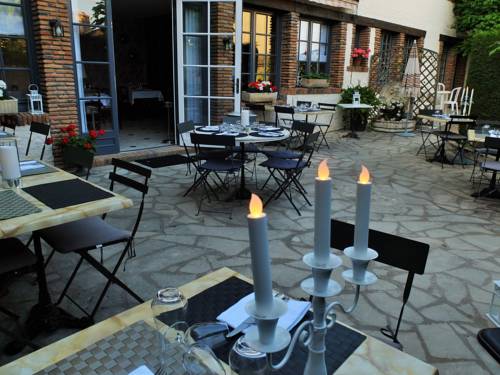 Dhuizon France discount booking.com