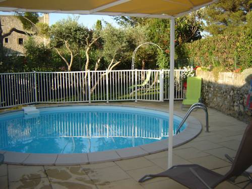 Paradou Francia Reservas Promo Descuentos booking.com