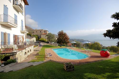 Mezzegra Italy discount booking.com