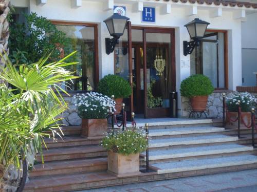 Llança Spain discount booking.com