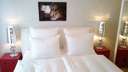 Fráncfort del Meno Alemania Reservas Promo Descuentos booking.com