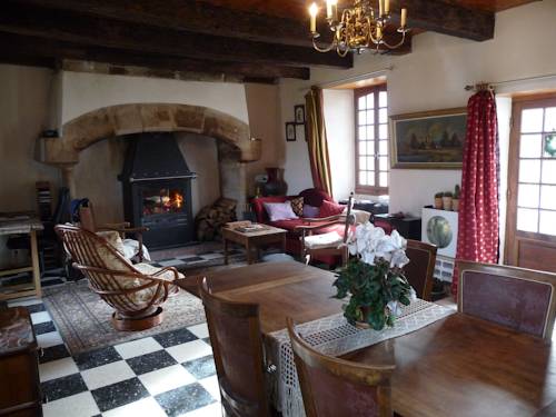 Camboulit France discount booking.com