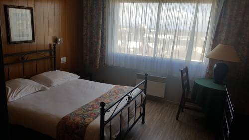 Saint-Pierre-des-Corps France discount booking.com