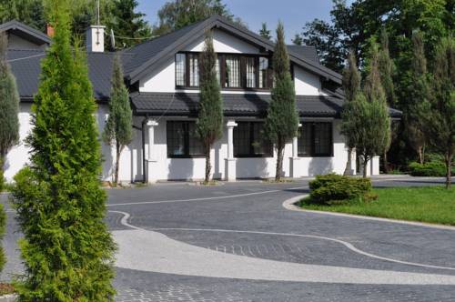 Rozalin Poland discount booking.com