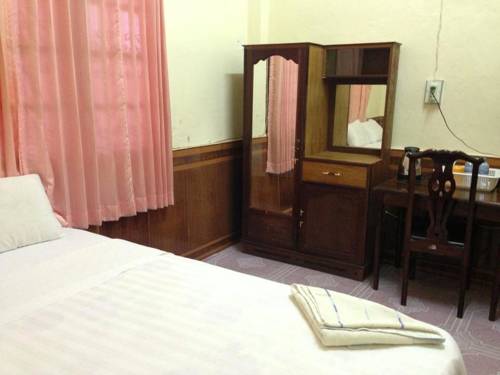 Muang Pakxan Laos discount booking.com