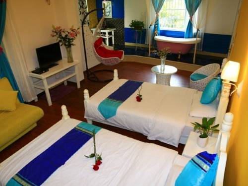 Yangshuo China discount booking.com