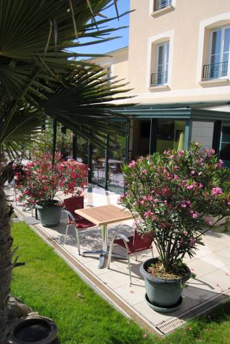 Châteaudun France discount booking.com