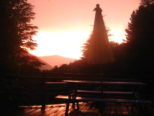 Valleraugue Francia Reservas Promo Descuentos booking.com