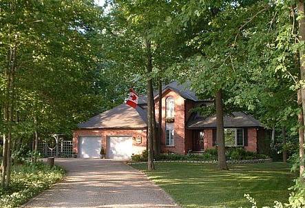 Delhi (Ontario) Canada discount booking.com