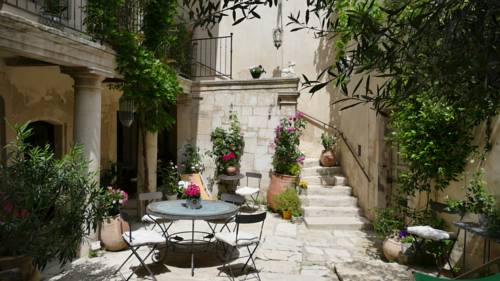Saint-Rémy-de-Provence Francia Reservas Promo Descuentos booking.com