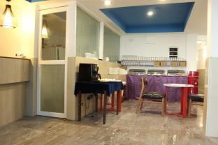 Male City and Airport Maldives discount agoda.com